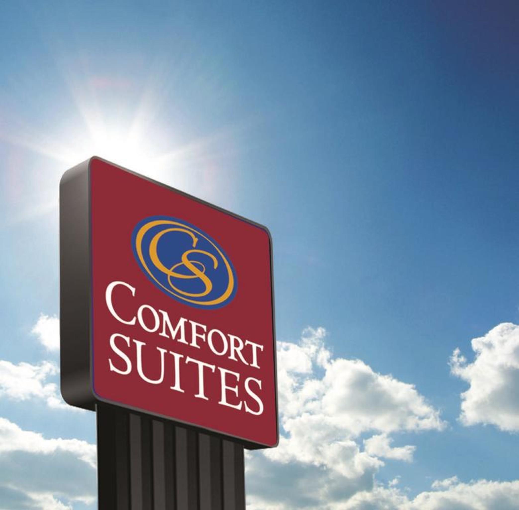 Comfort Suites Denver International Airport Exterior foto